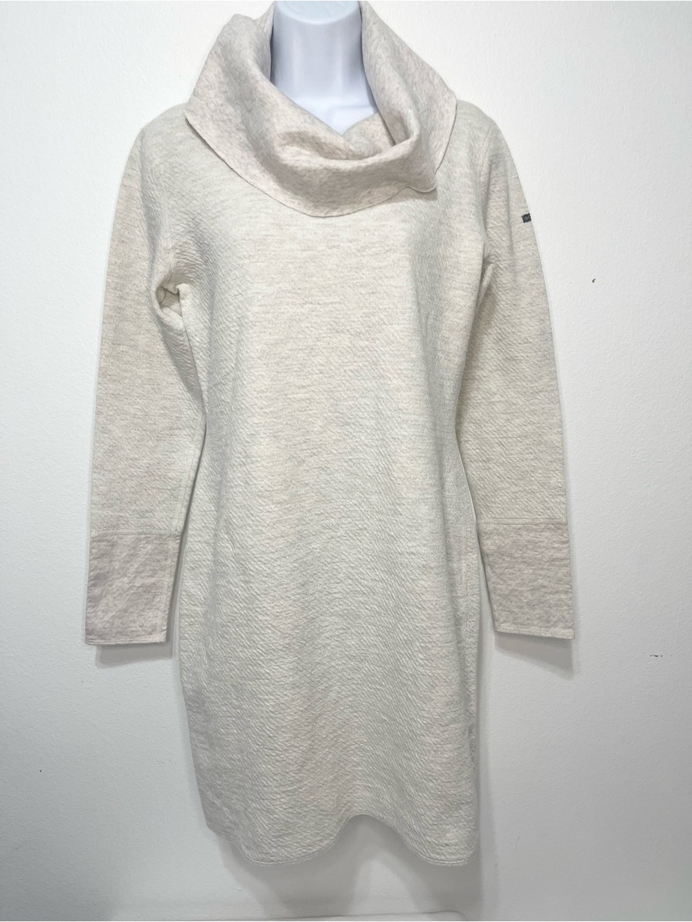 Columbia Women's Winter Dream Reversible Dress PTP 18”-19”